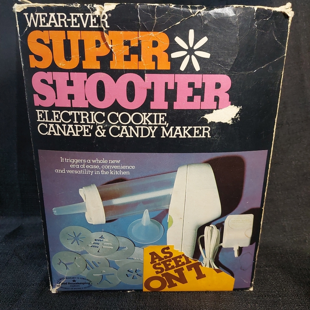 Vtg WearEver Super Shooter electric cookie canapé and candy maker